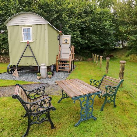 Shepherds Hut - The Crook Milford Haven Εξωτερικό φωτογραφία