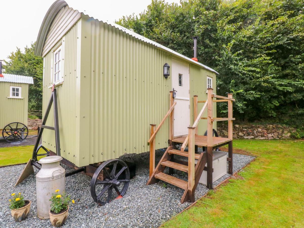 Shepherds Hut - The Crook Milford Haven Εξωτερικό φωτογραφία
